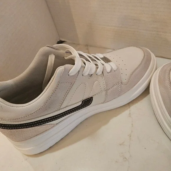 Men's NWT Axels Edition 1 Sneakers Size 44 (US 10.5) - Picture 11 of 13